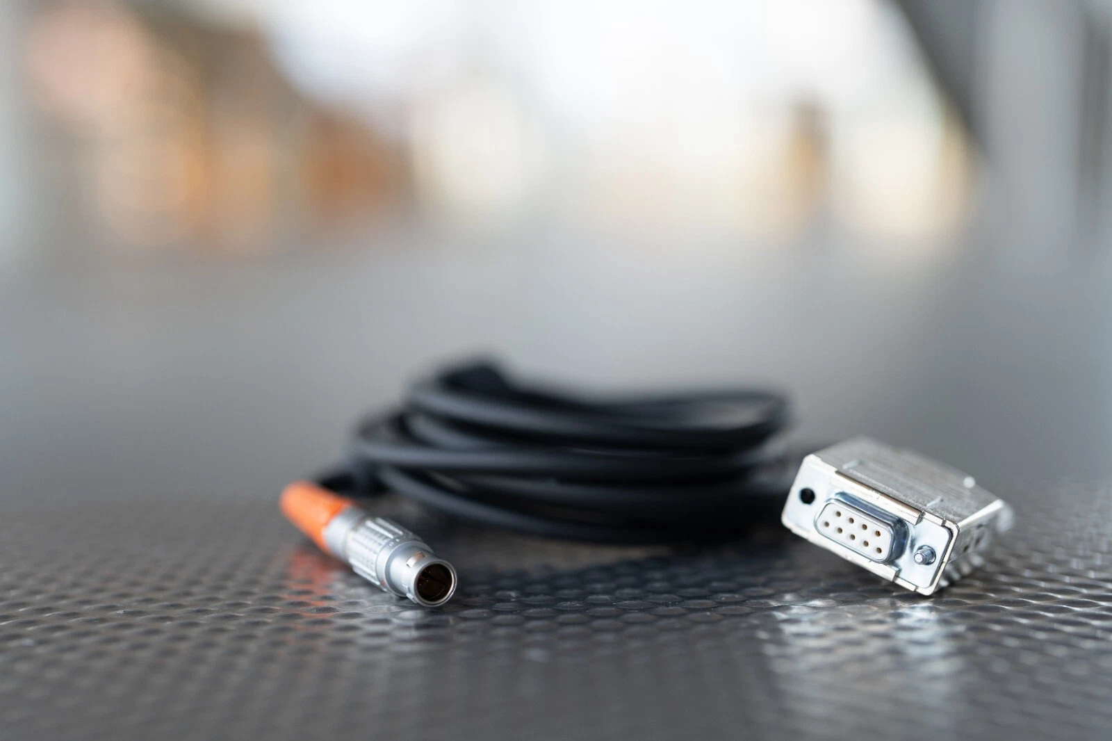 Cmotion CPC-3 CBUS-PC-Kabel mit Digitus USB-Seriell-Adapter