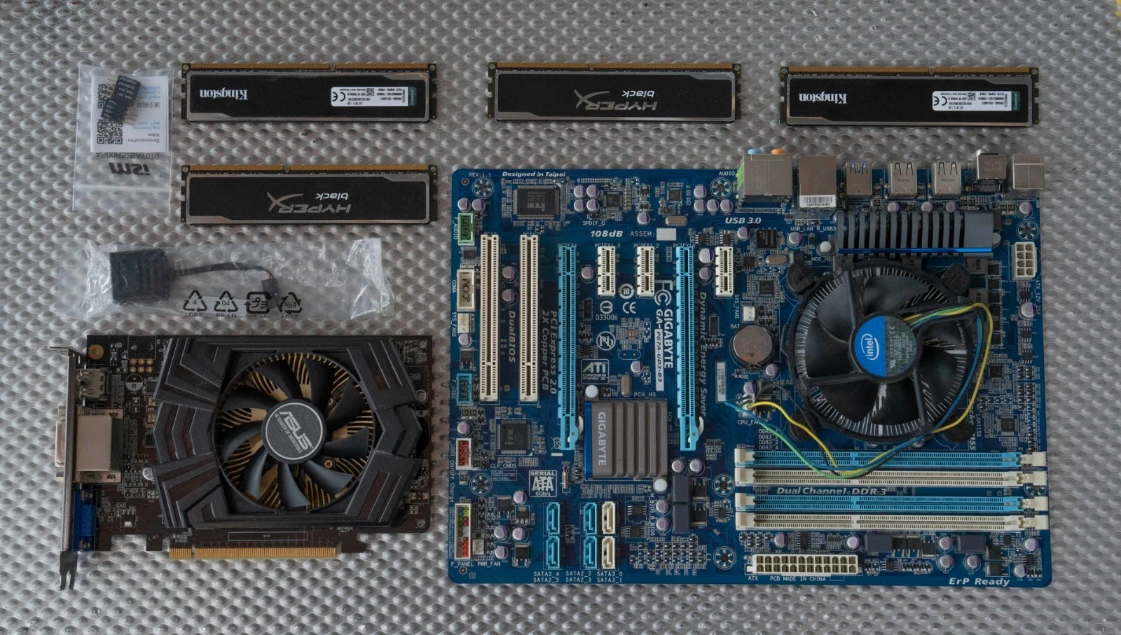 PC-Komponenten: Gigabyte P67, GTX 750 Ti und DDR3-RAM
