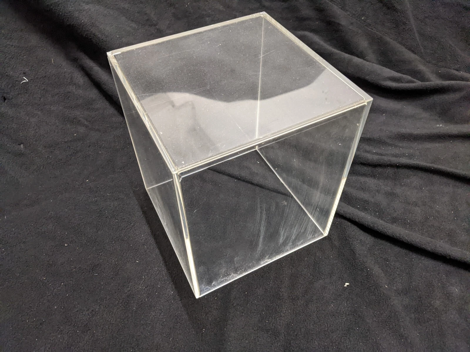 Acrylglashaube 22,5 × 22,5 × 26,5 cm