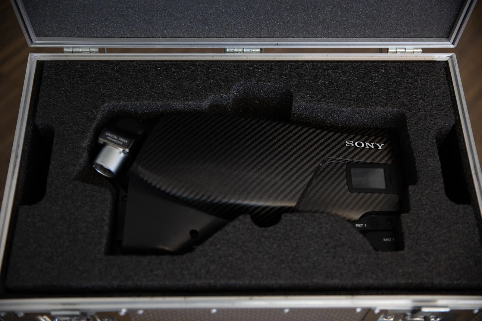 Sony HKC-TR27 HD-Triax-Adapter