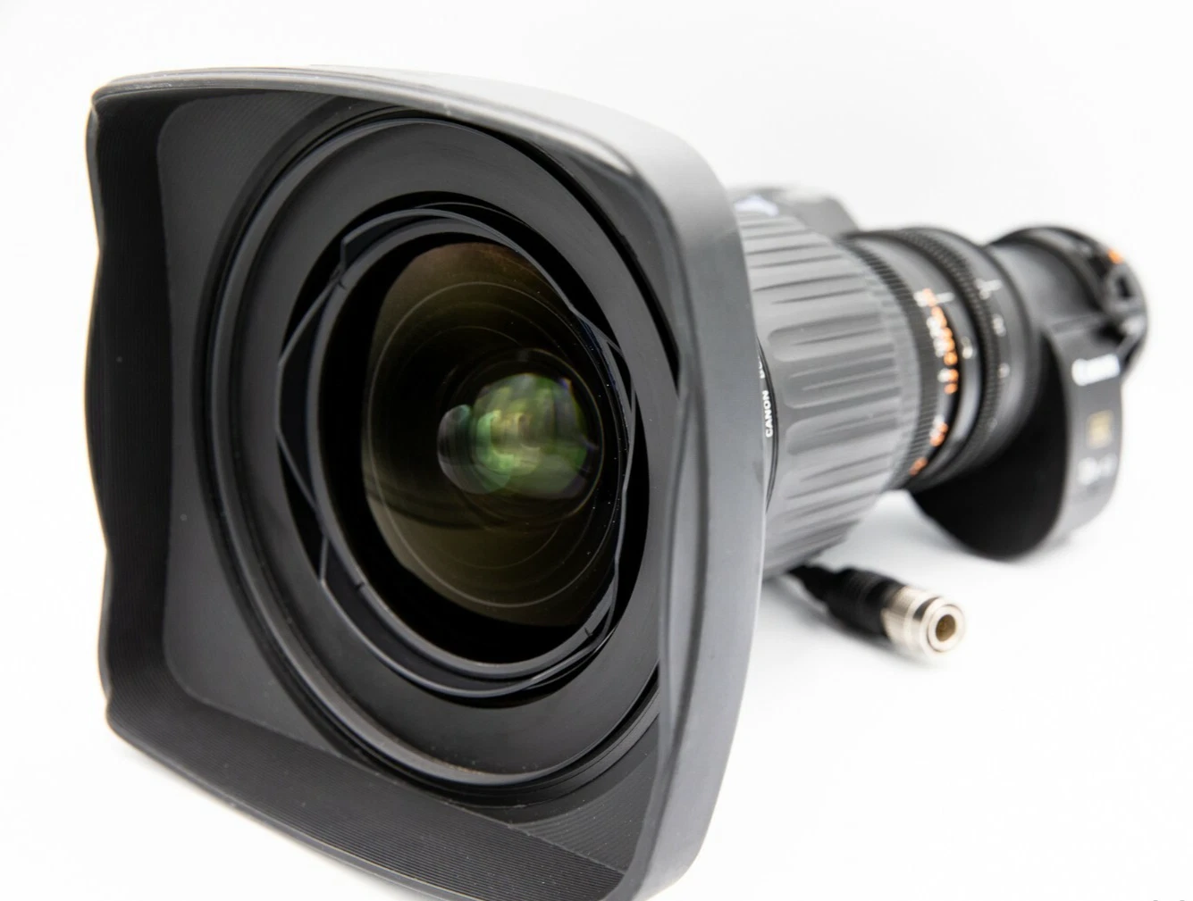 Canon CJ12EX4.3B IASE S 4K-Weitwinkelzoom mit Bedienung